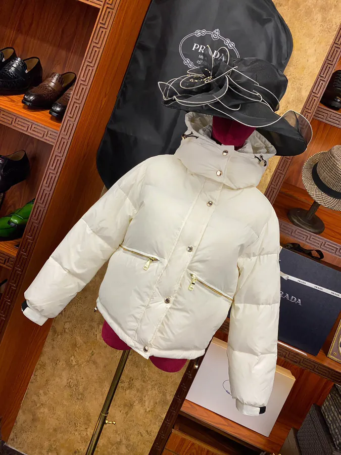 PRAD@ Ladies Short Hooded Jacket