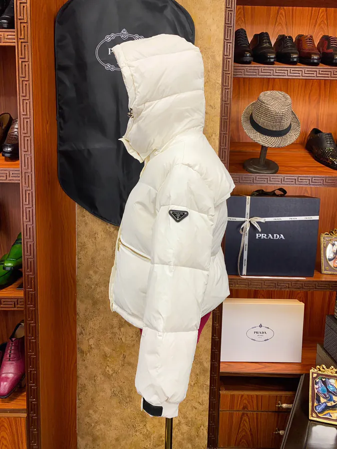 PRAD@ Ladies Short Hooded Jacket