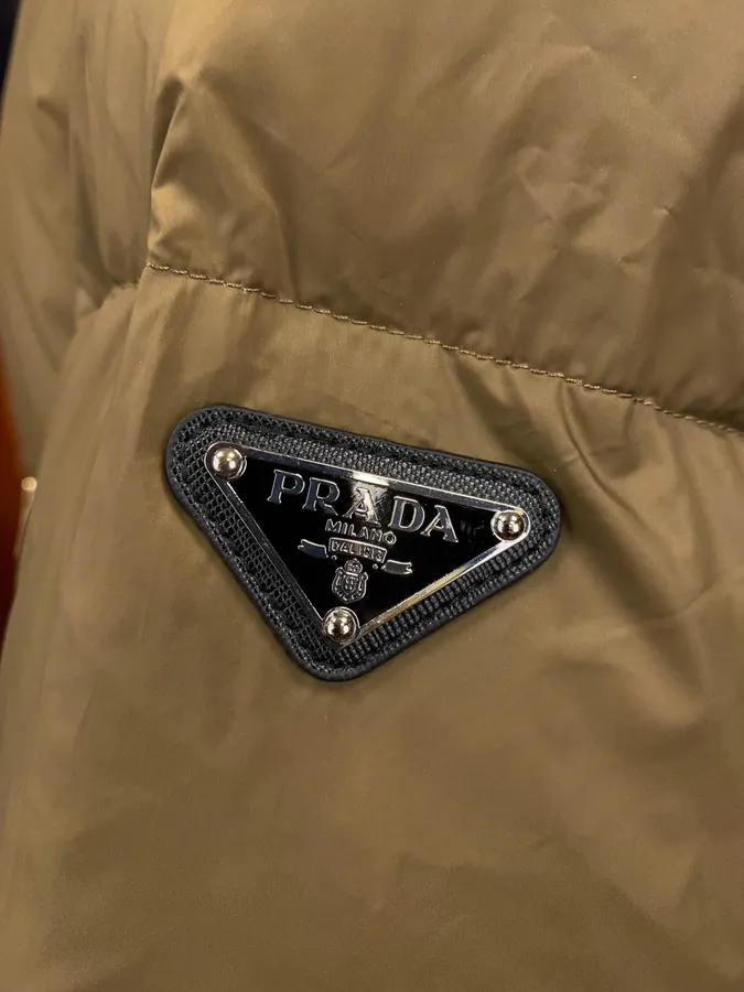 PRAD@ Ladies' Short Hooded Jacket
