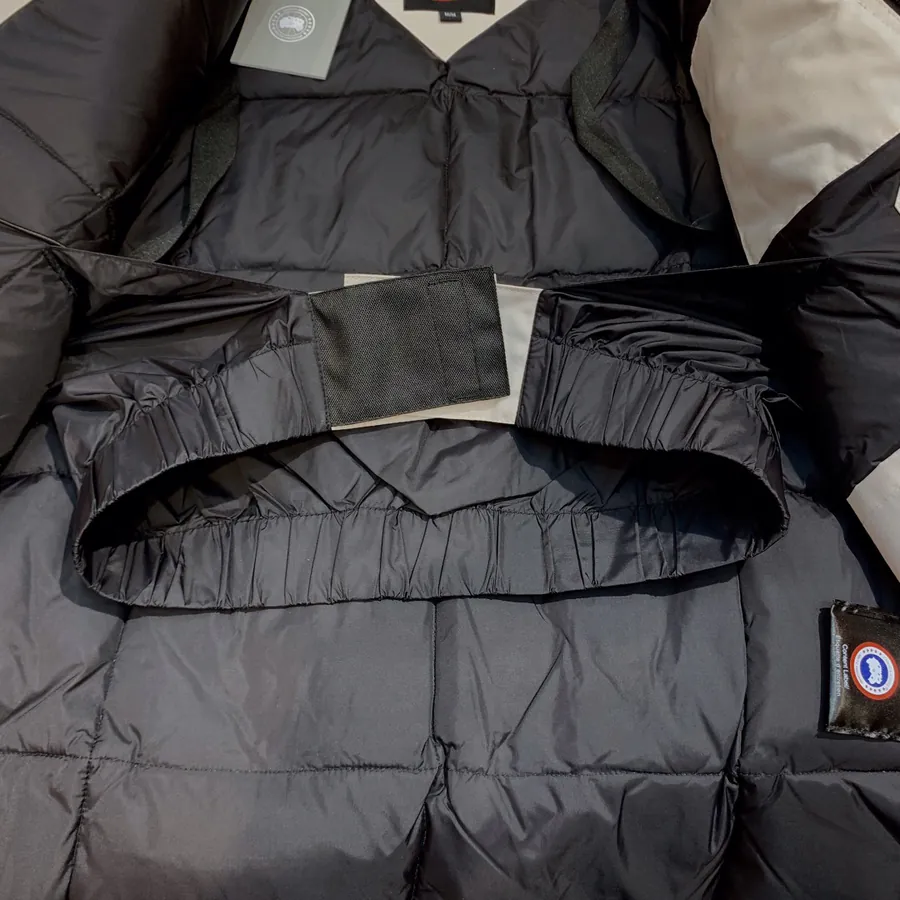 Canada Goose Far East 08 Series Down Jacket