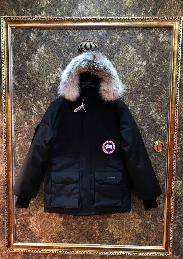 Canada Goose Far East 08 Series Men's and Women's Down Jacket
