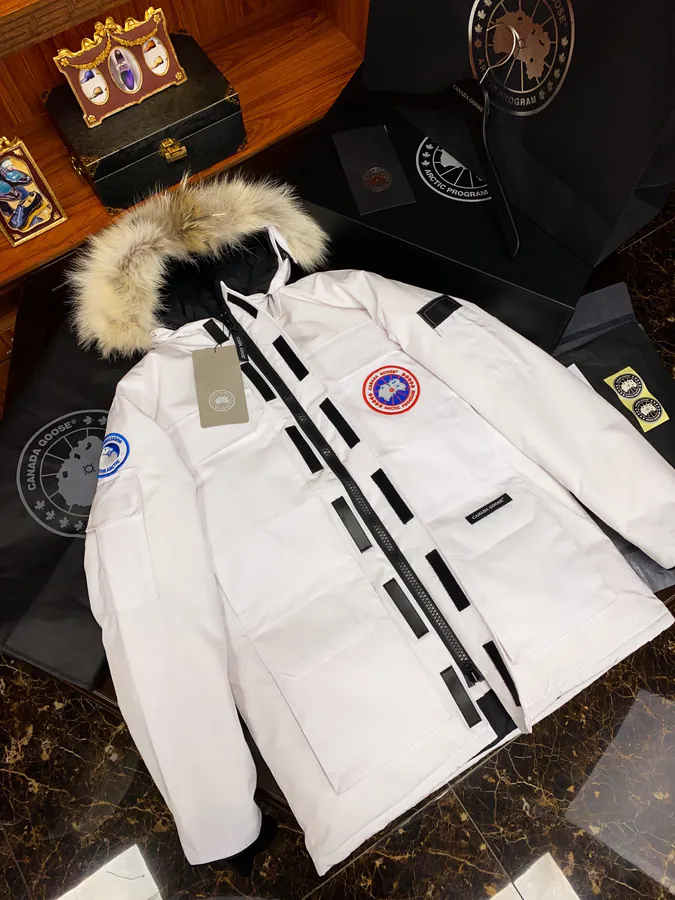 Canada Goose Far East 08 Series Down Jacket