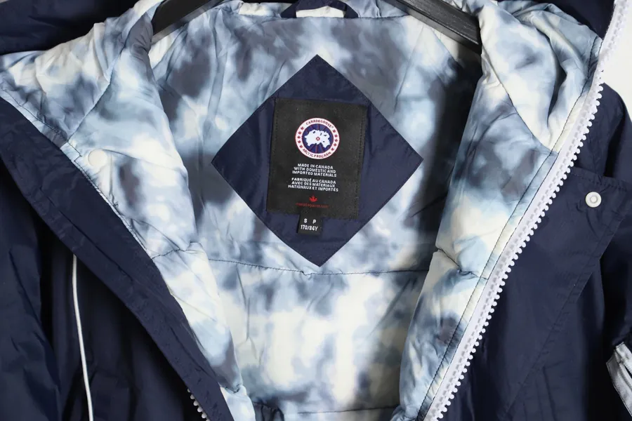 Canada Goose White Label Glacier Series 01 Short Flight Down Jacket Unisex