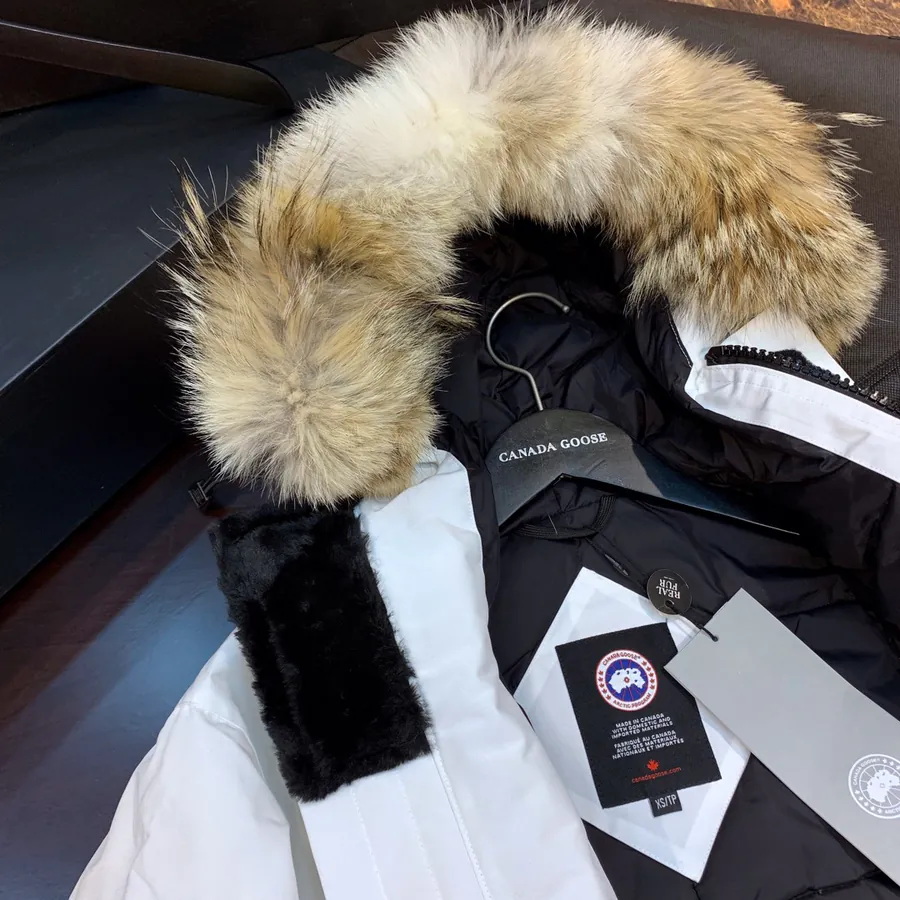 Canada Goose Far East 08 Series Down Jacket