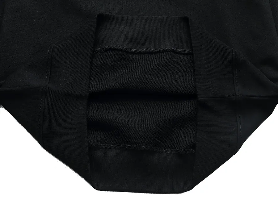 PRAD Metal Triangle Logo Classic Vintage Round Neck Sweatshirt