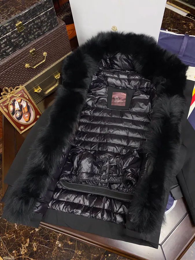 Monte Premium Winter Ski Jacket with Oversized Fox Fur Trim