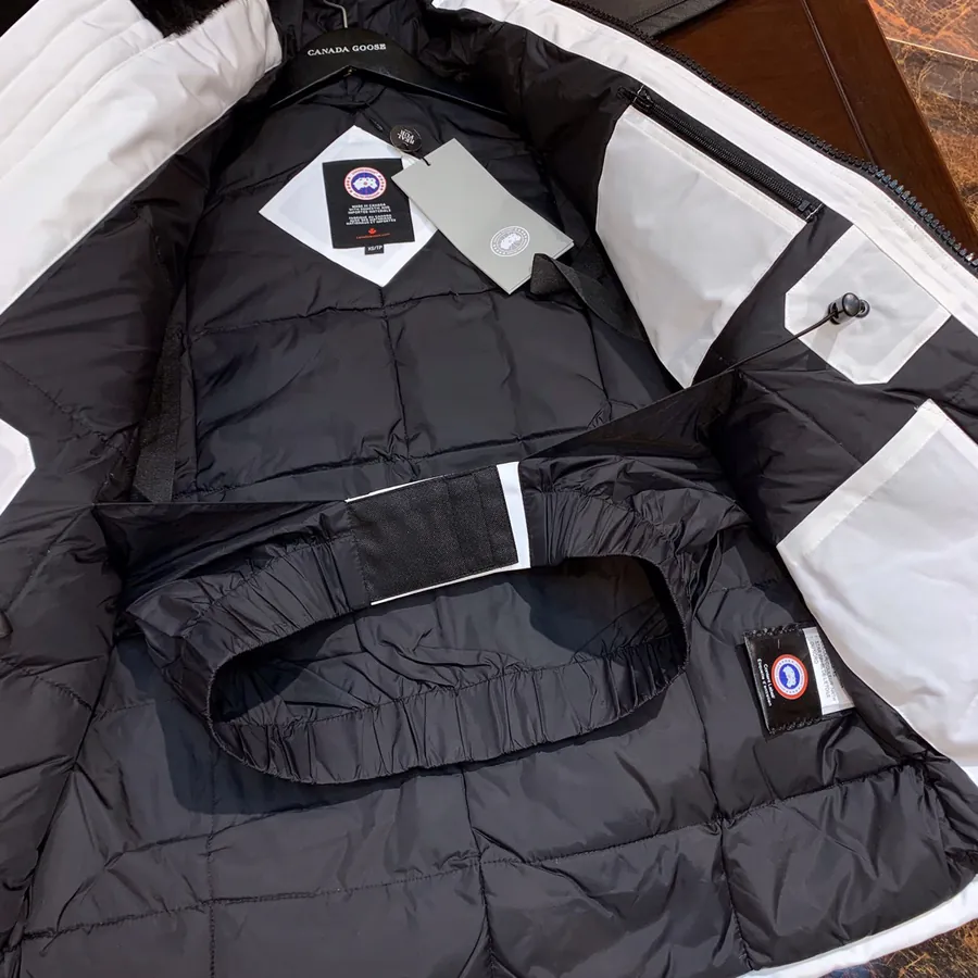 Canada Goose Far East 08 Series Down Jacket Pure White, Unisex