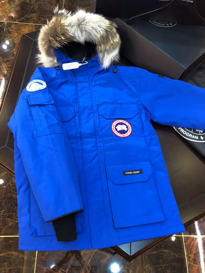 Canada Goose Far East 08 Series Down Jacket Unisex, Removable Fur Collar
