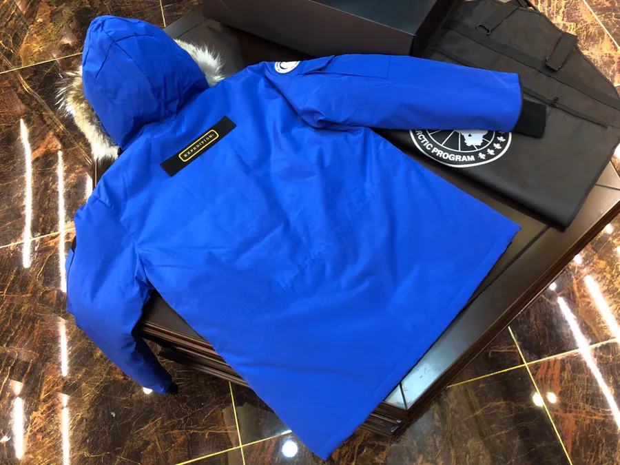 Canada Goose Far East 08 Series Down Jacket Unisex, Removable Fur Collar