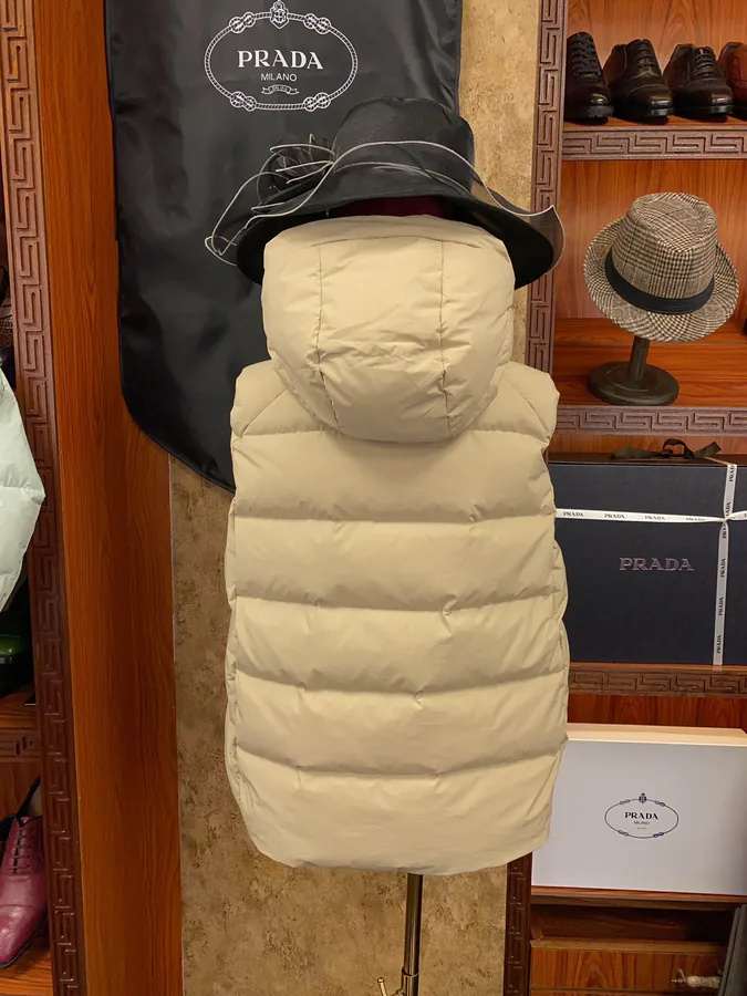 PRAD@ Premium Down Vest with Hood 2023 Autumn Winter Latest Design
