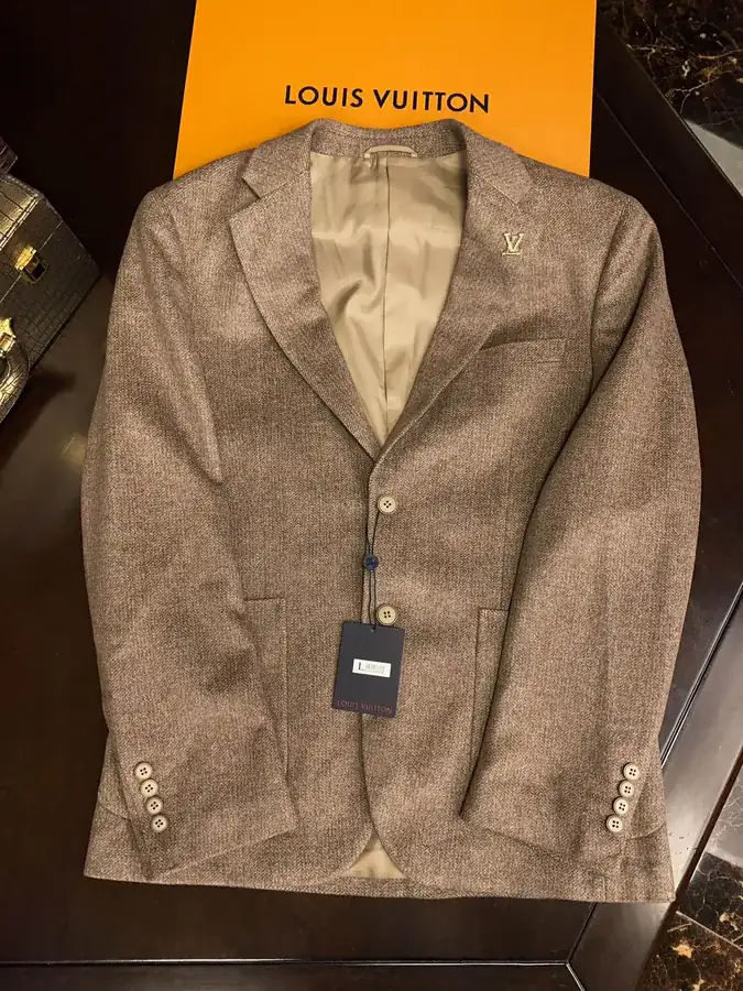 Boss Recommendation: 1V Lucci Men's Premium Leisure Suit