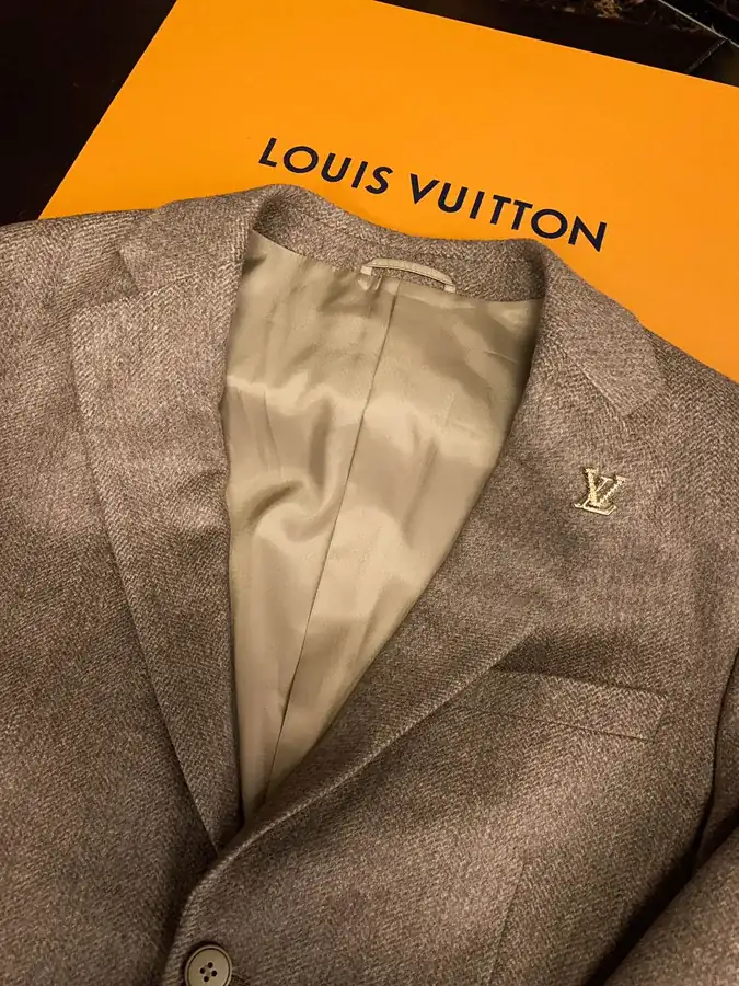 Boss Recommendation: 1V Lucci Men's Premium Leisure Suit