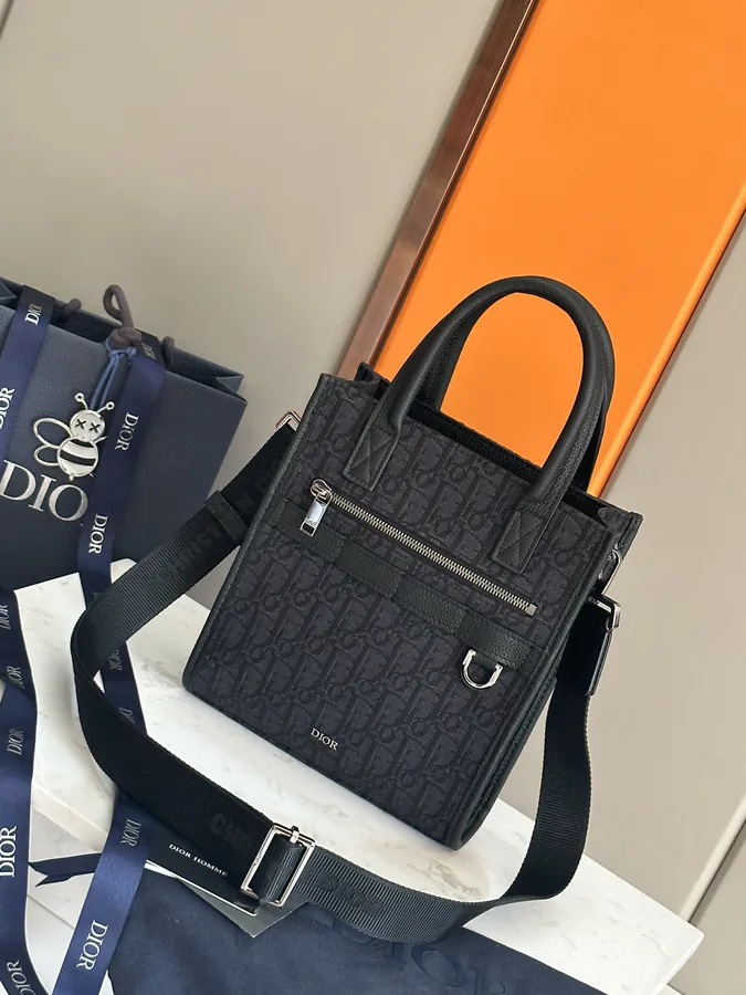 Safari North South Small Handbag