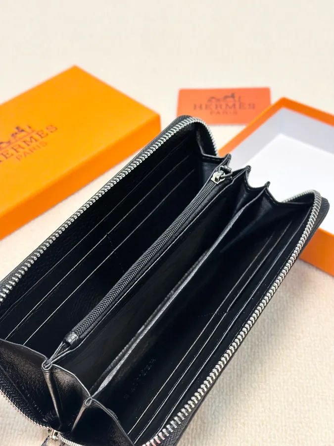 Hermès Handbag Black 20x10