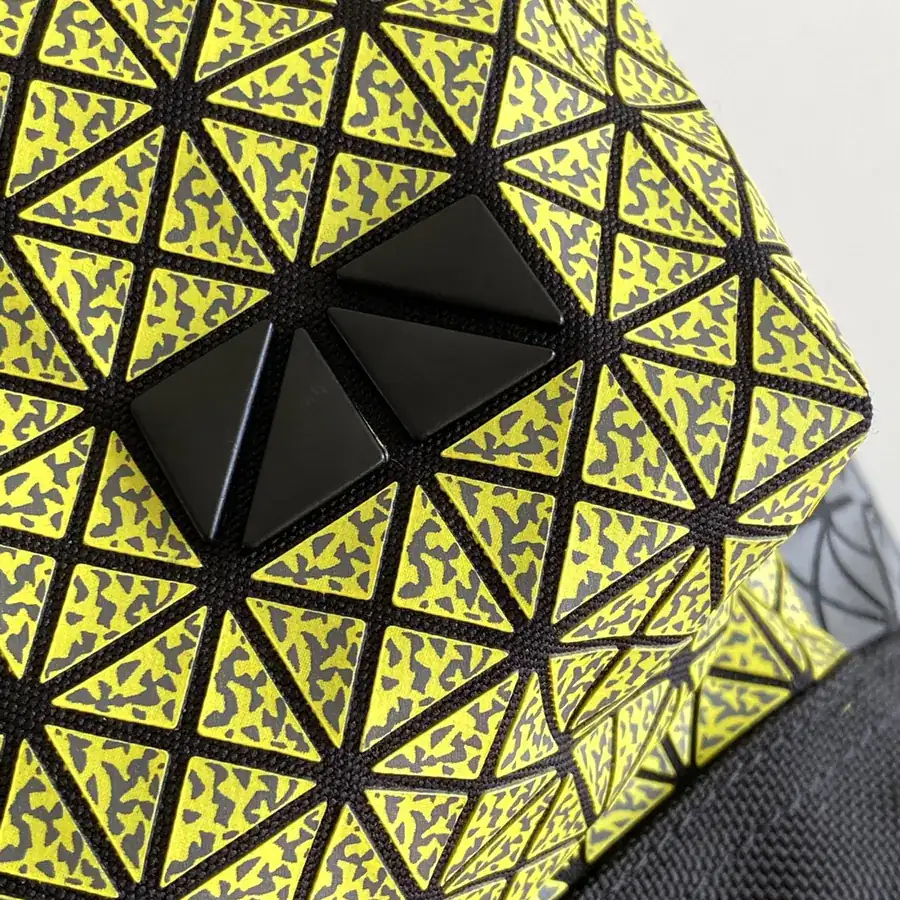 ISSEY MIYAKE BAOBAO Trendy Backpack with Lightweight Design