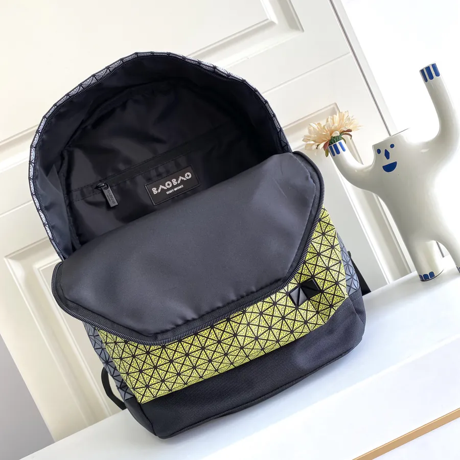 ISSEY MIYAKE BAOBAO Trendy Backpack with Lightweight Design