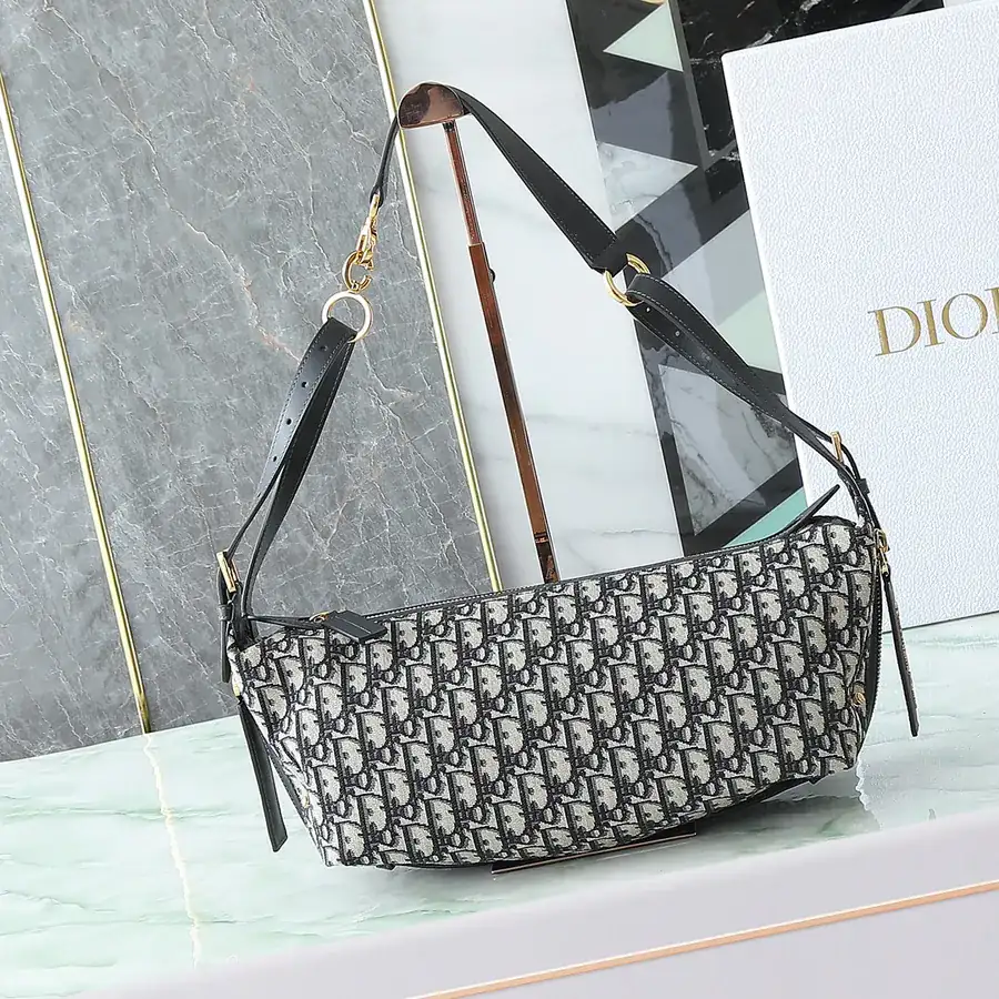 D Journey Handbag in Vintage Style
