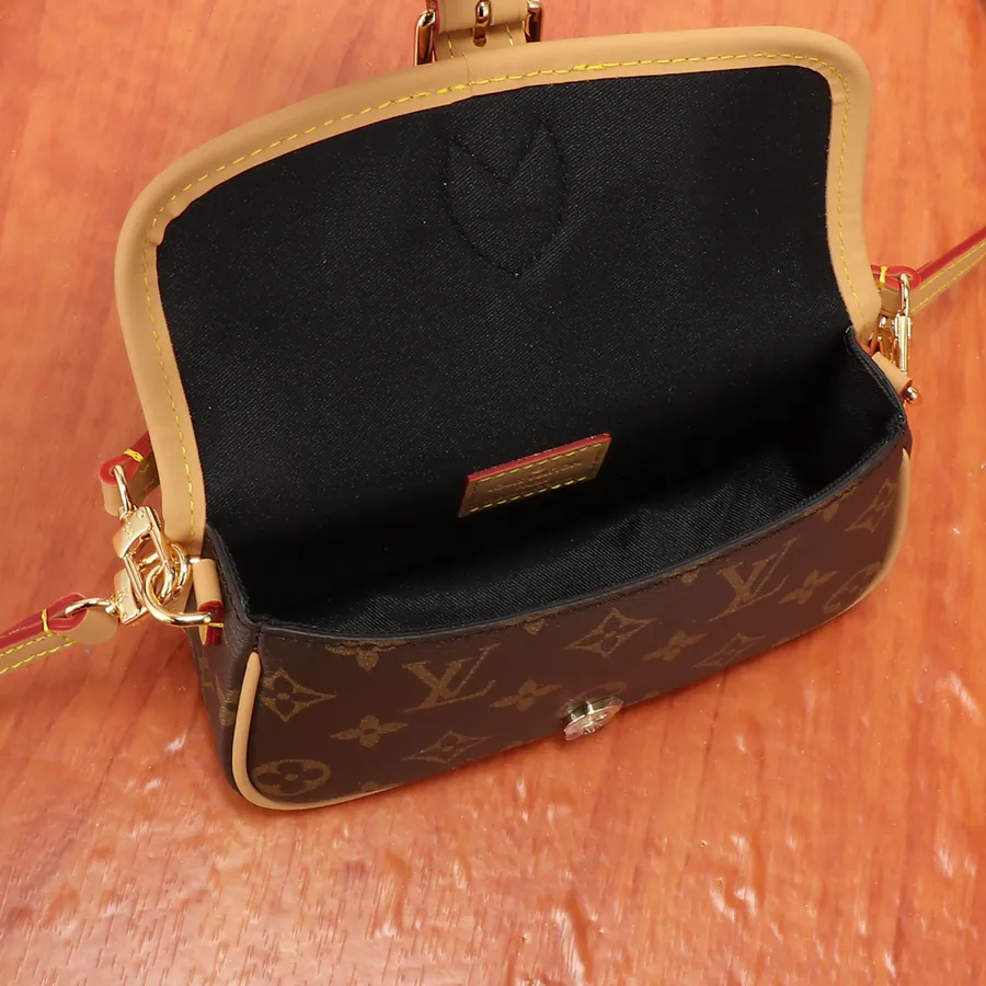 Nano DIANE Handbag Exclusive Channel, 360 Degree View, High Quality Craftsmanship