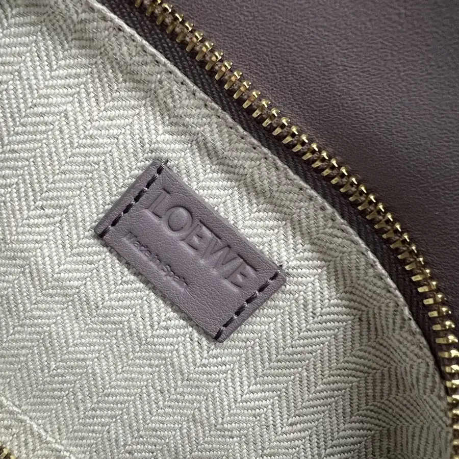 Anagram Puzzle Edge Small Handbag