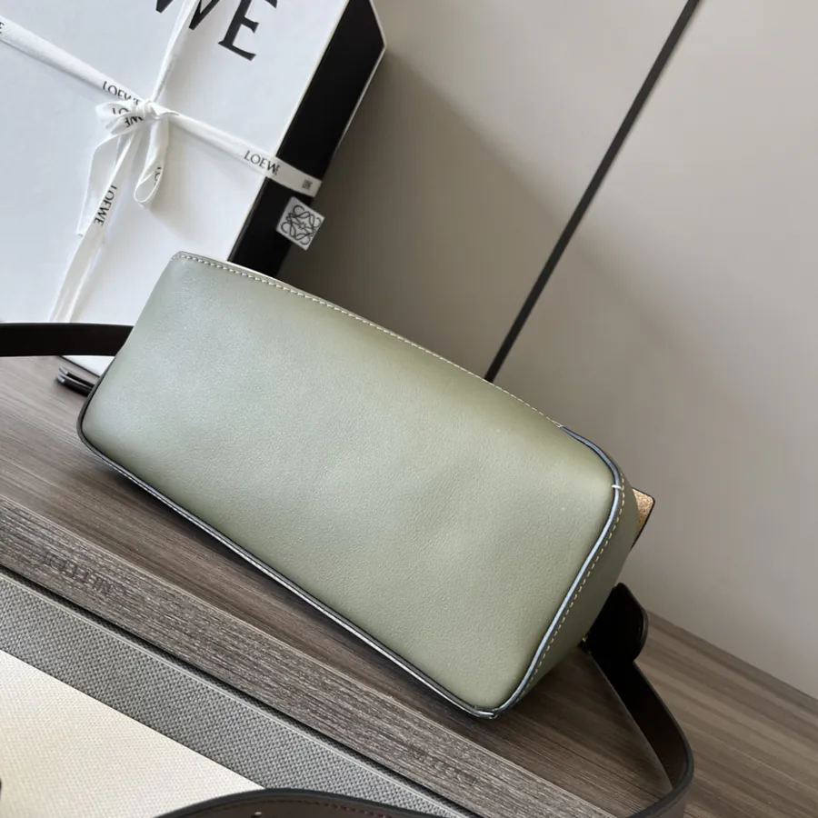 LO Puzzle Edge Bucket Bag