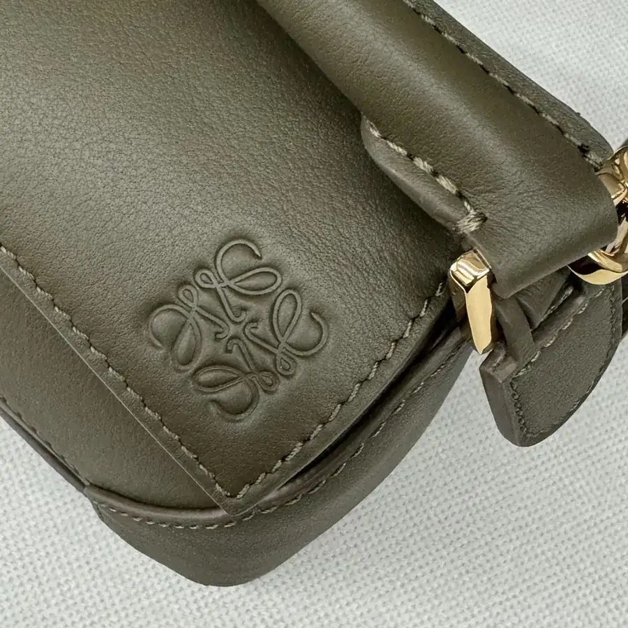 Anagram Puzzle Edge Mini Handbag