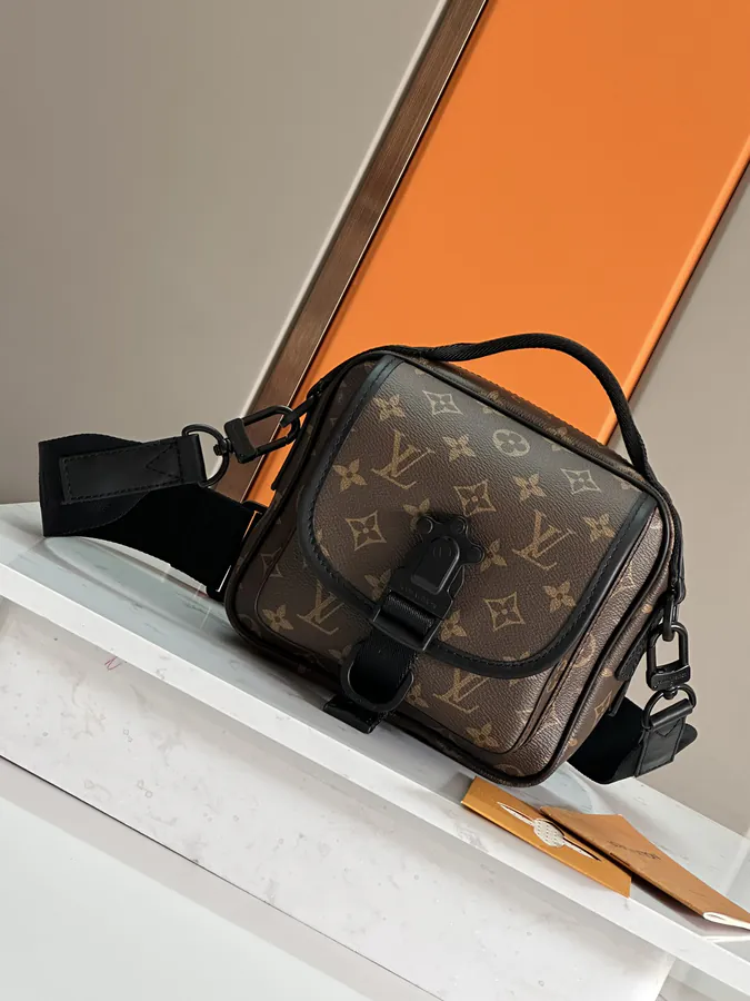 Louis Vuitton Quest Messenger Bag