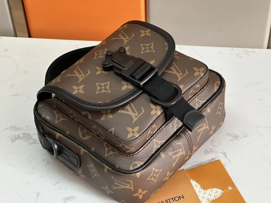 Louis Vuitton Quest Messenger Bag