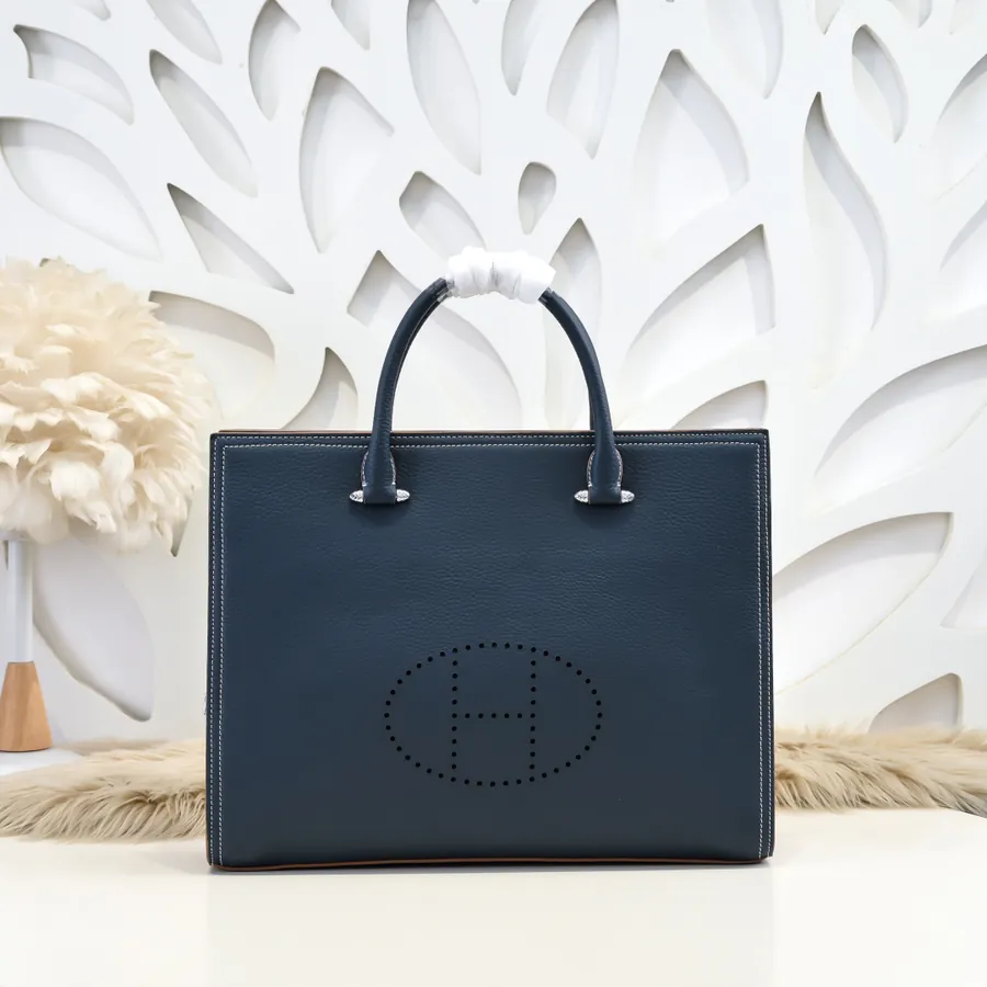 Hermes Men's Briefcase Premium Calfskin, Elegant Design