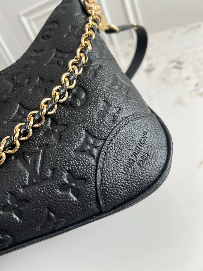 Exclusive Background Dynamic Chip Handbag