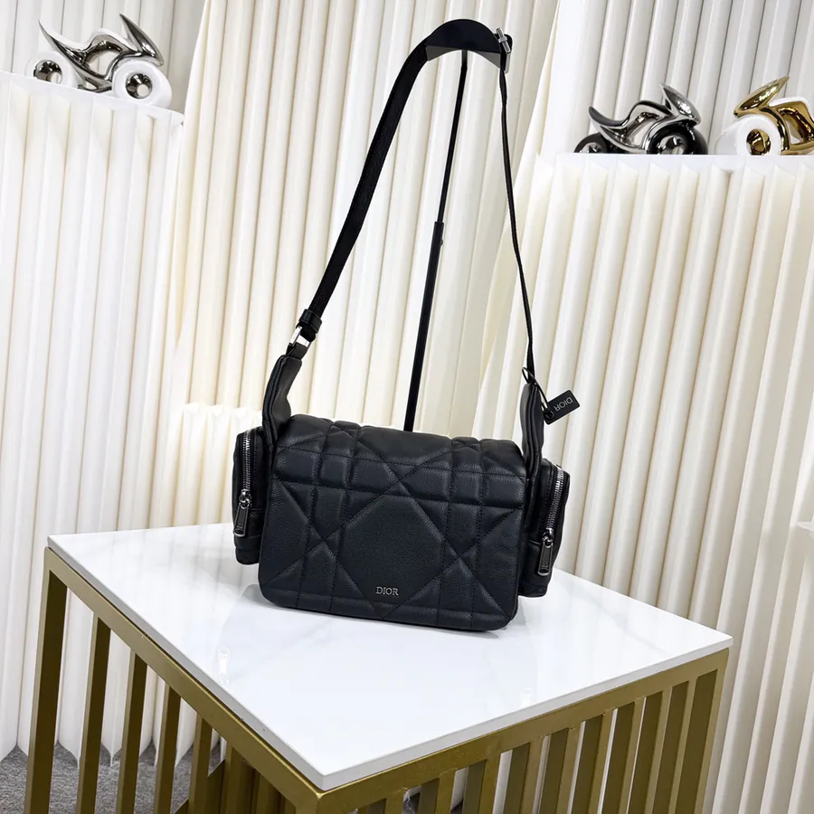 2024 Winter New Arrival Italian Made Handbag with Grained Calfskin and Tech Fabric
