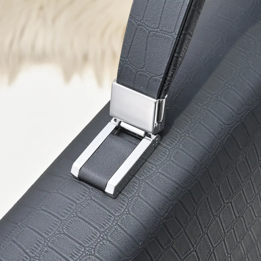 Louis Vuitton Men's New Style Briefcase Tote