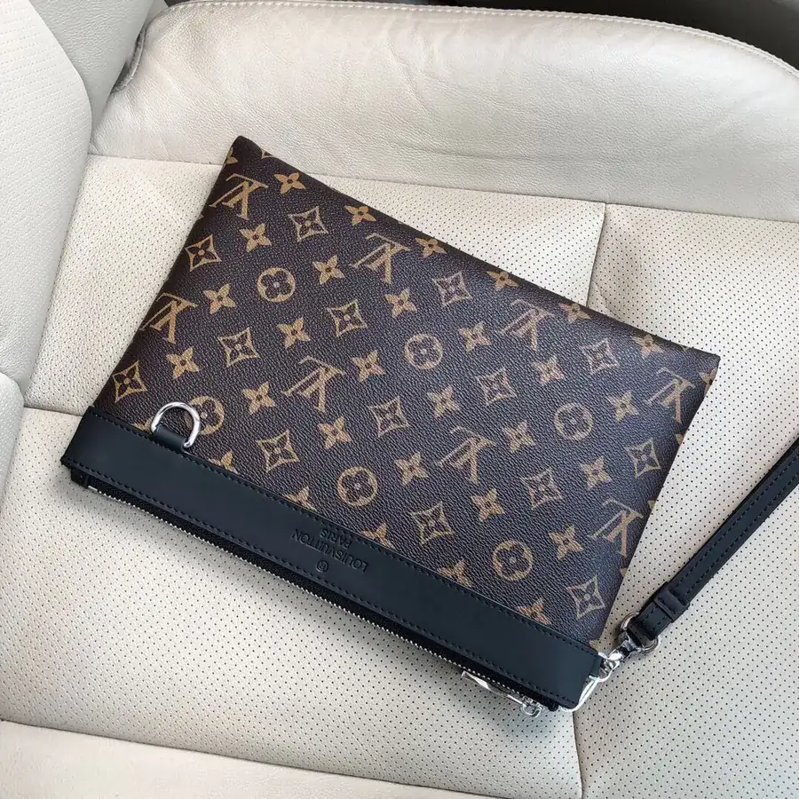 Louis Vuitton Multifunction Handbag Classic Design, Men's Style