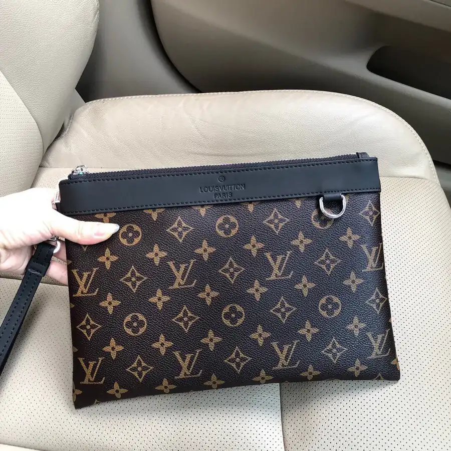 Louis Vuitton Multifunction Handbag Classic Design, Men's Style