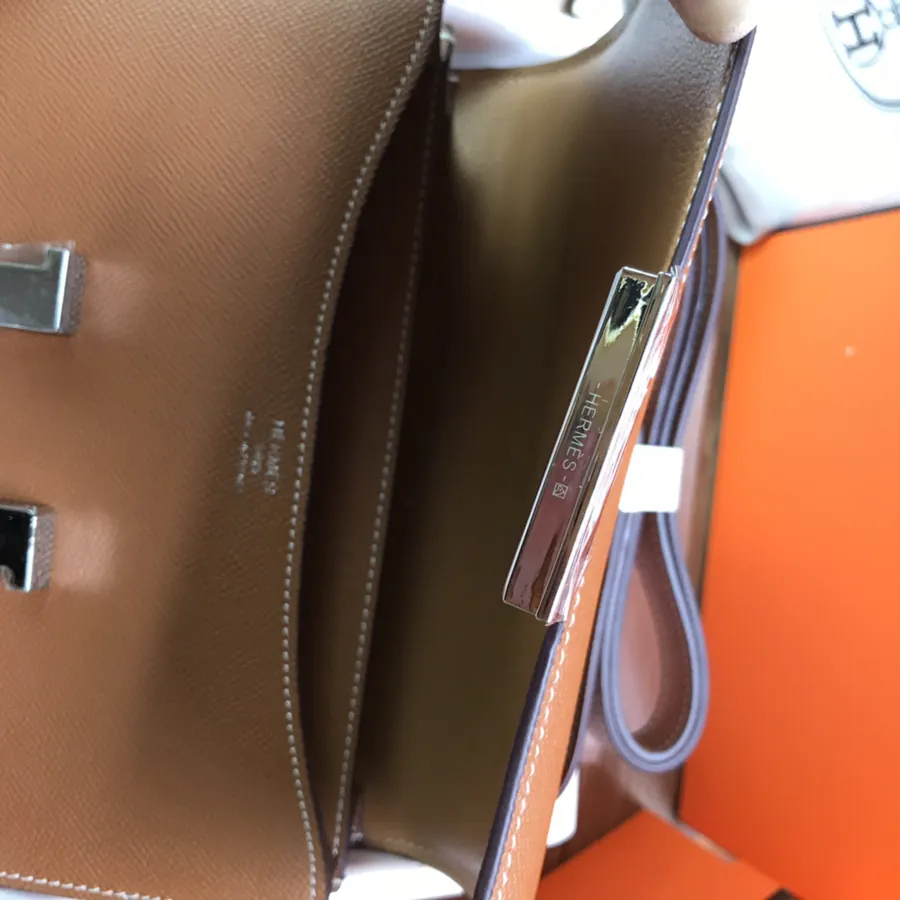 Constance Bucket Bag 23cm