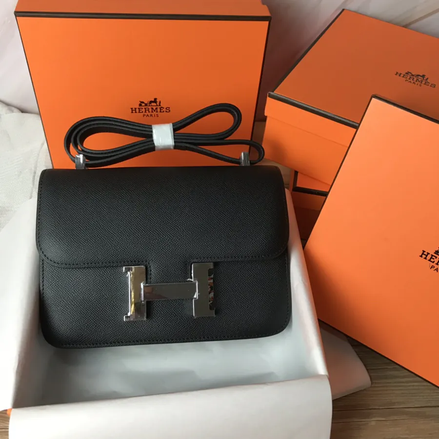 Constance Bucket Bag 23cm