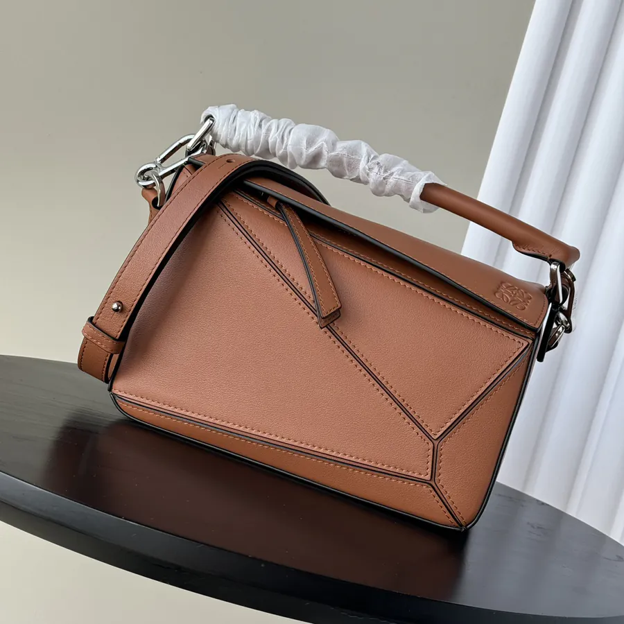 Loewe New Puzzle Small Handbag in Soft Calfskin