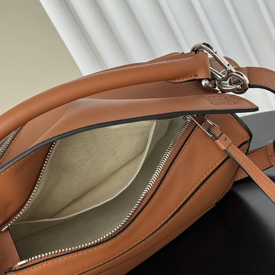Loewe New Puzzle Small Handbag in Soft Calfskin