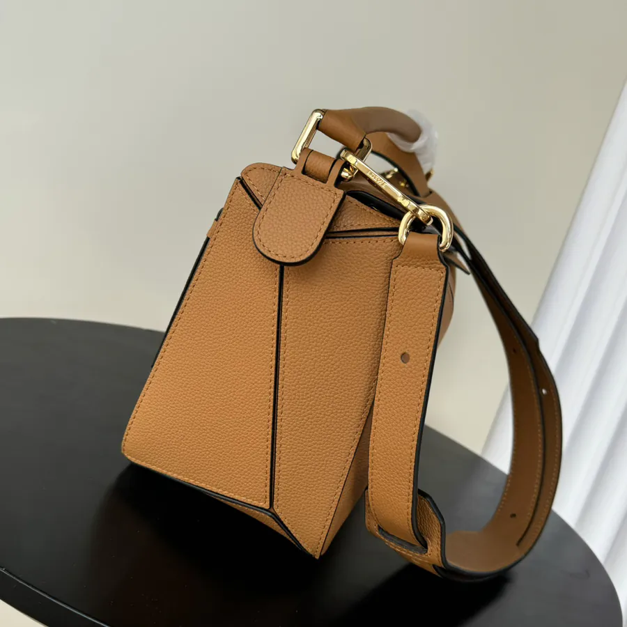 LOEWE Puzzle Medium Handbag