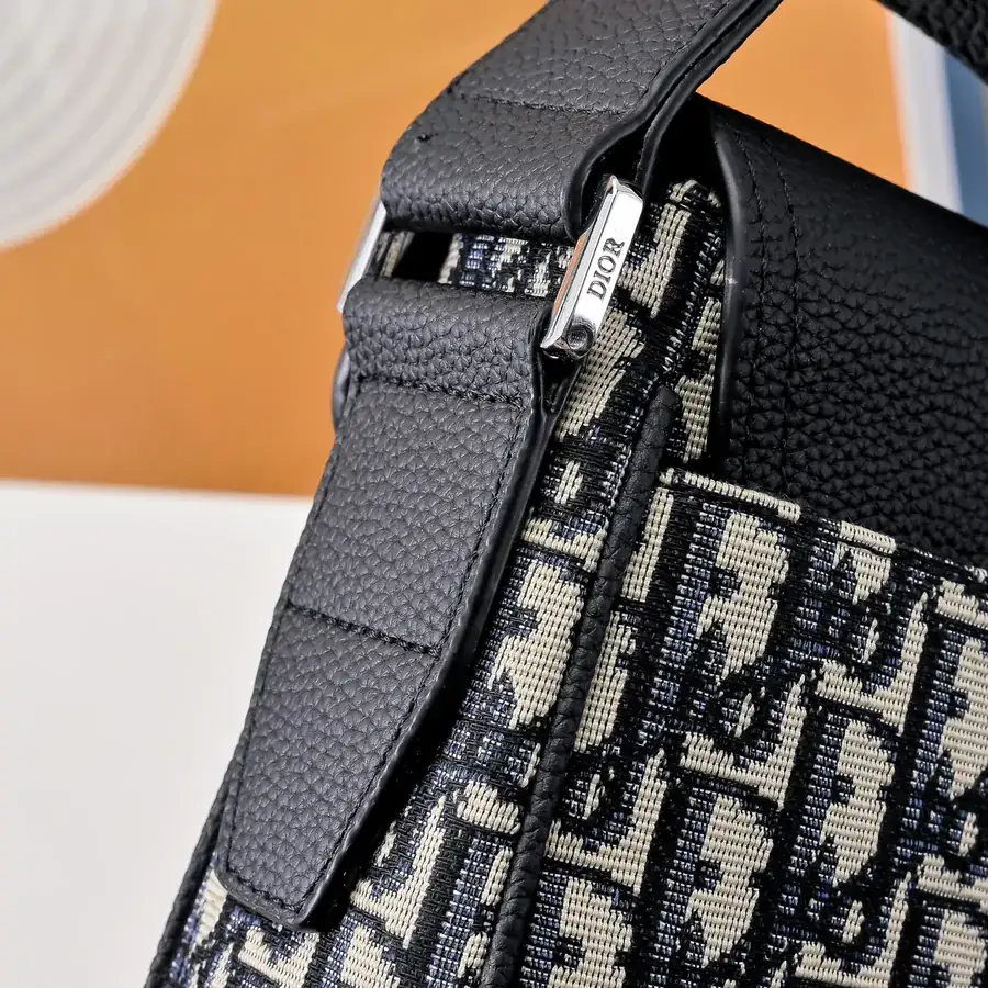 Di.or Mini Saddle Messenger Bag
