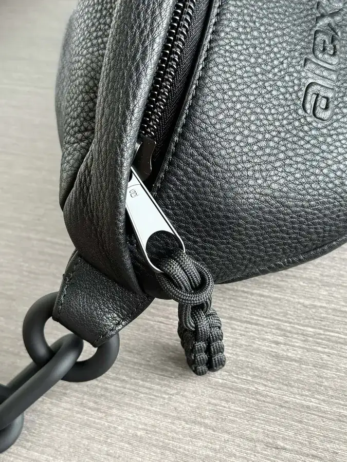 Alexander Wang Full Leather Chest Bag Unisex