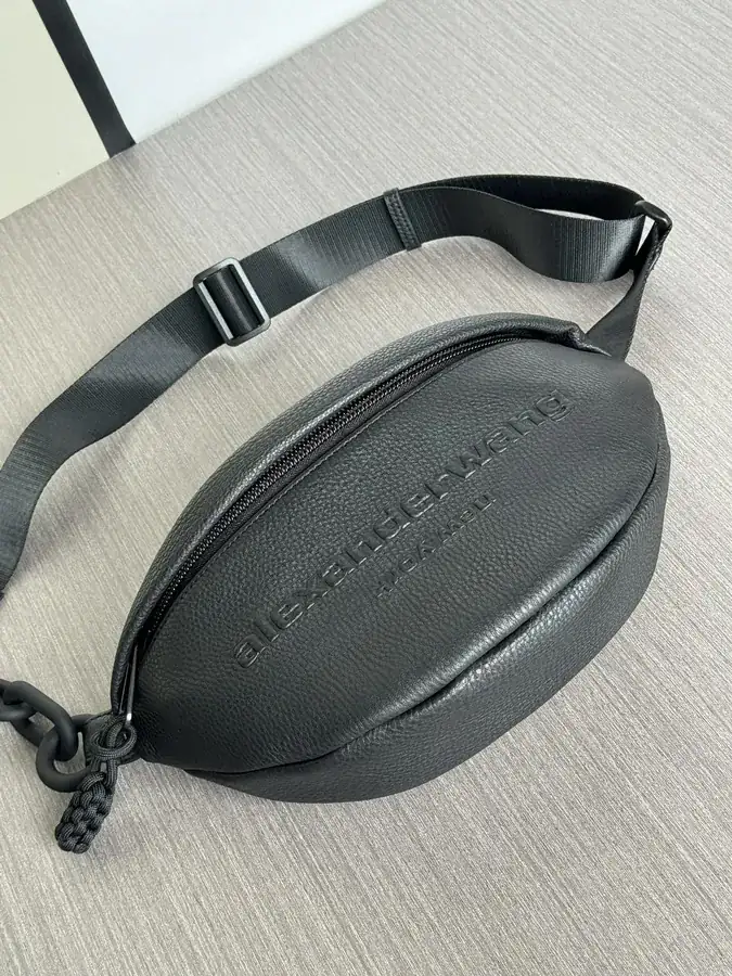 Alexander Wang Full Leather Chest Bag Unisex