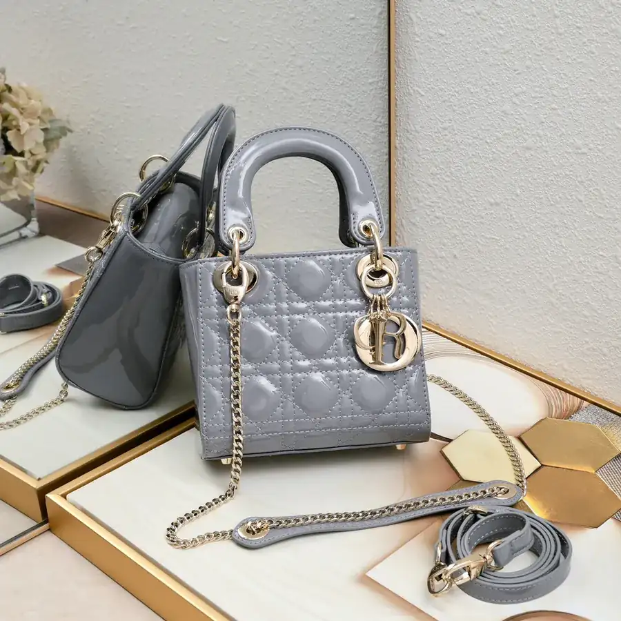 Mini Lady Classic Calfskin Clutch