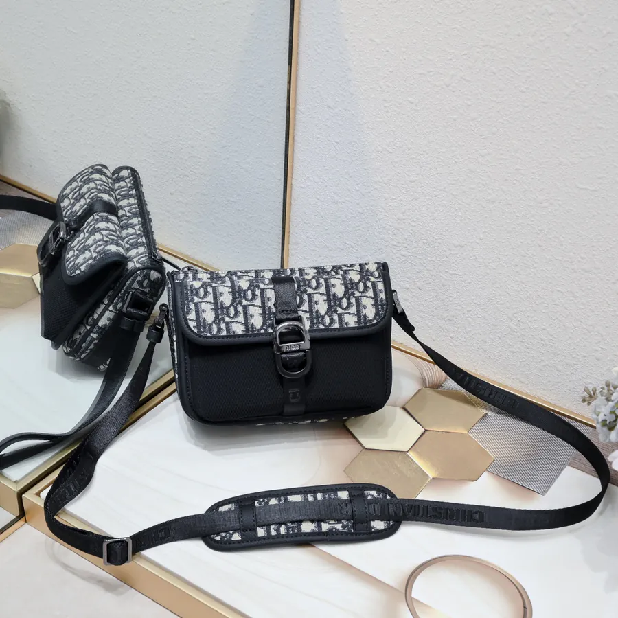 8 Handbag with Strap Mini Size
