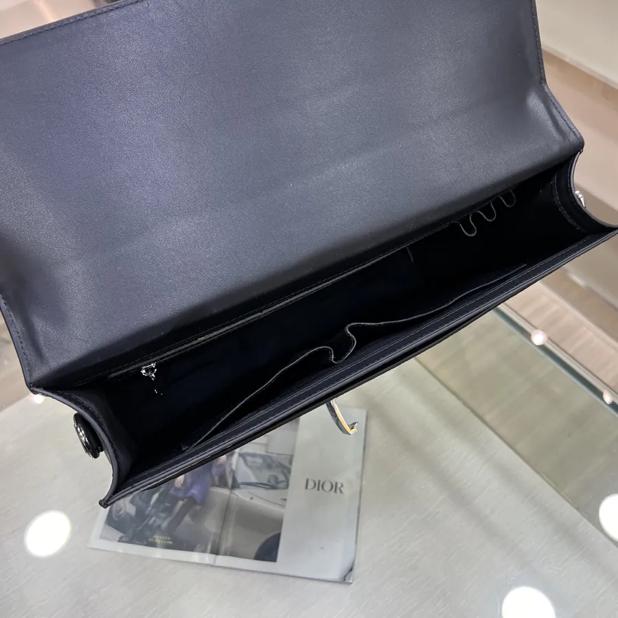 Montblanc Men's Briefcase, Premium Leather, Elegant Design