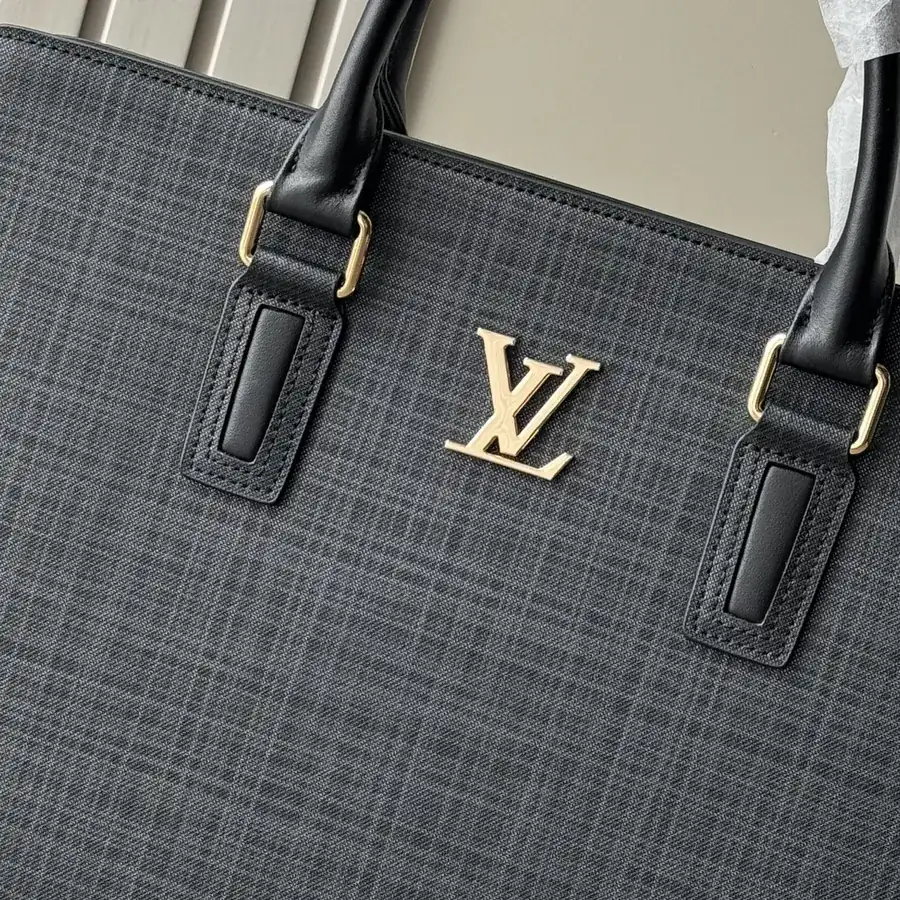 LV Double Zip Briefcase Premium Leather, Black, 2813 1