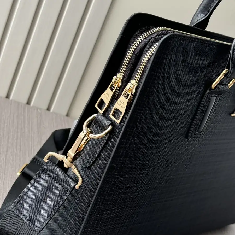 LV Double Zip Briefcase Premium Leather, Black, 2813 1