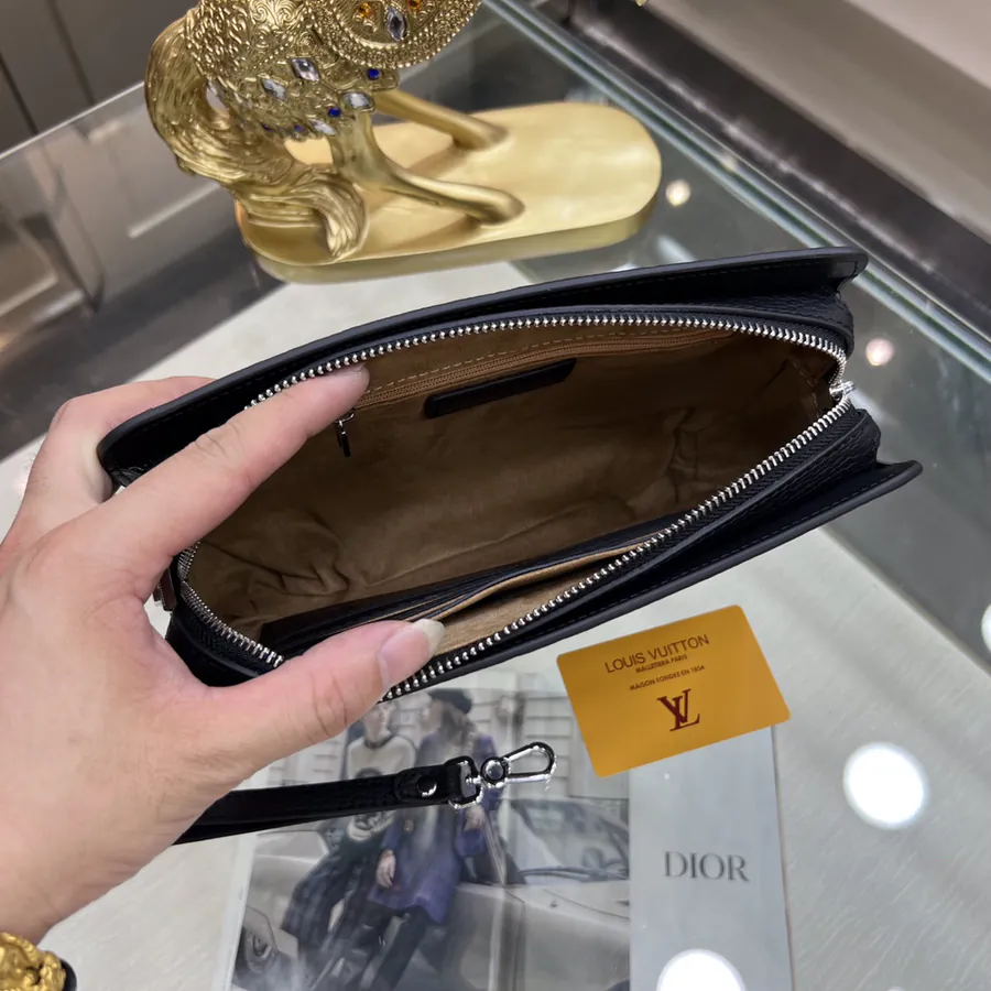 LOUIS VUITTON New Handbag Elegant Design and Premium Quality