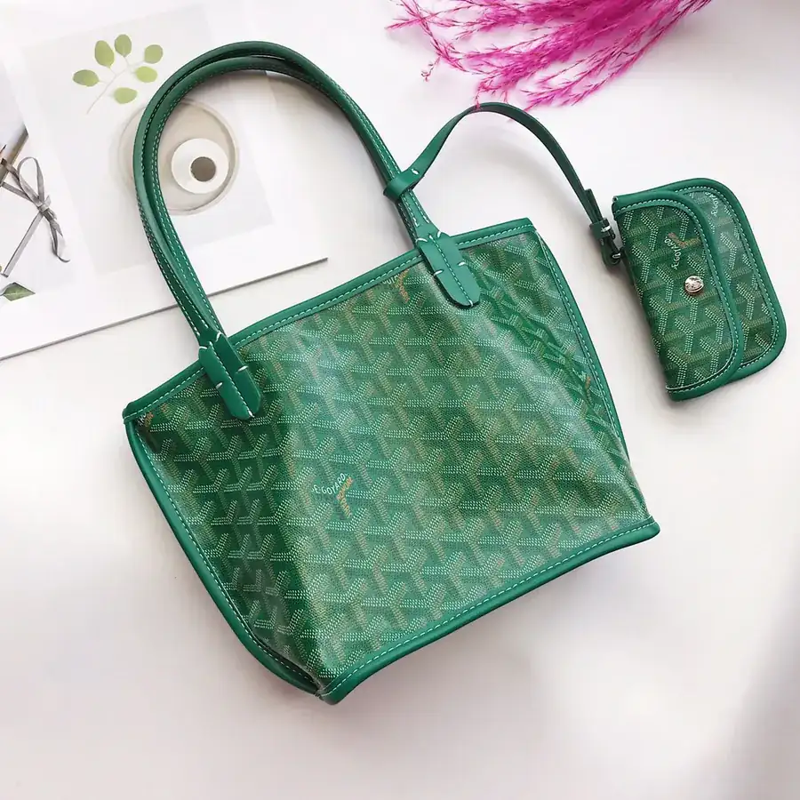 Goyar Mini Shopping Bag Bucket Bag, Trendy & Stylish