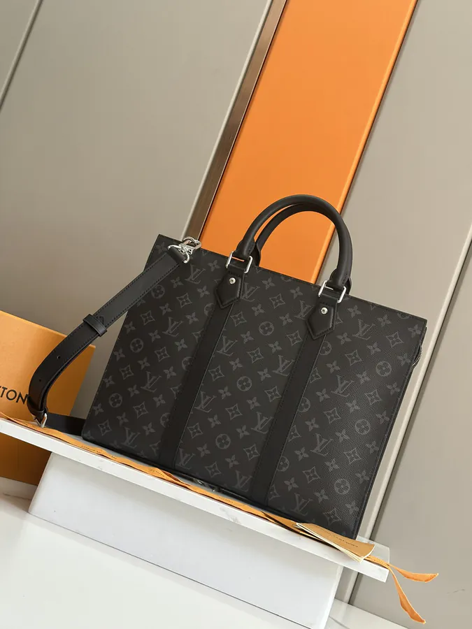 Sac Plat 24H Handbag with Monogram Eclipse