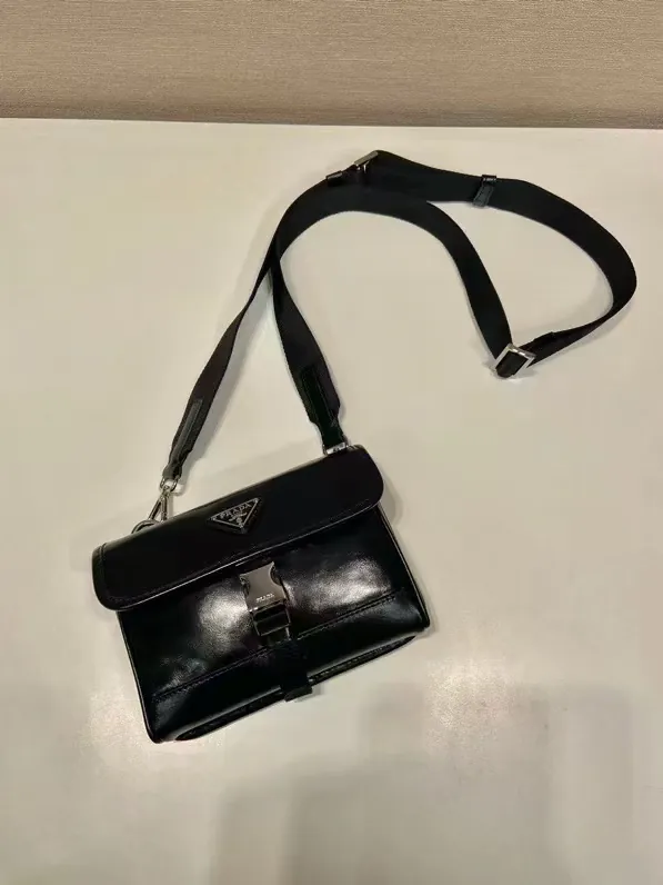 PRD Oil Tanned Leather Postman Bag